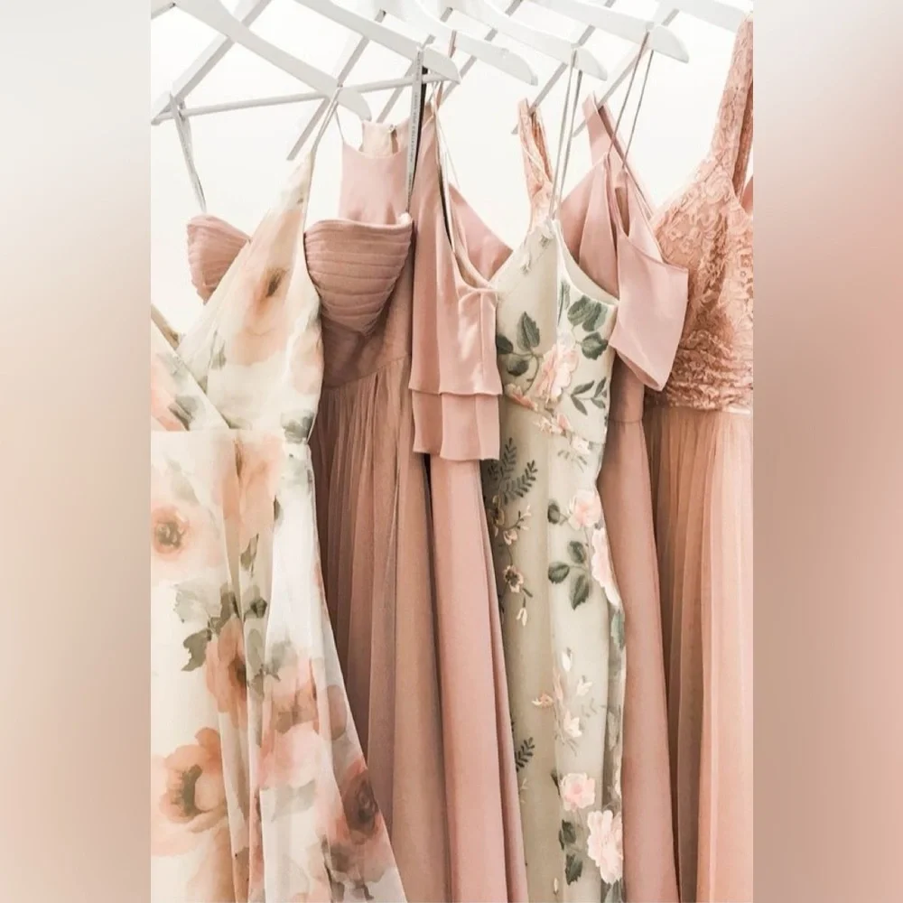 LULUS MYSTERY DRESS BOX!!! - Picture 2 of 4